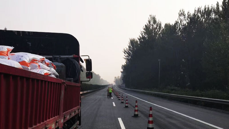 老路劃線總脫落？三艾斯專家教你2招徹底解決施工難題！