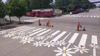 道路標線<i style='color:red'>冷漆</i>涂料的施工工藝與操作規范詳解
