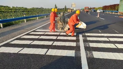 高速標線施工常見問題解析：3分鐘掌握專業(yè)解決方案