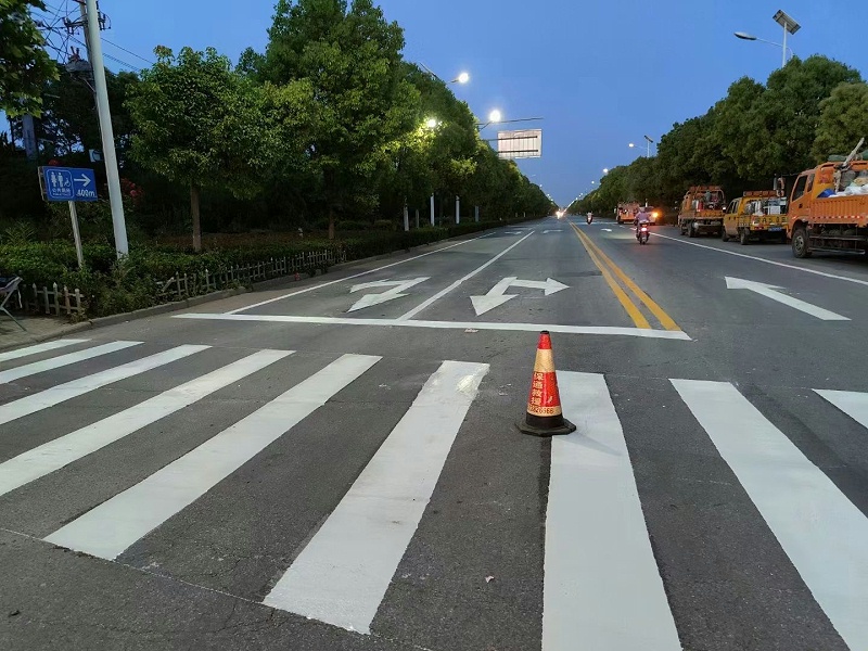 路標線涂料施工,路標線涂料施工問題