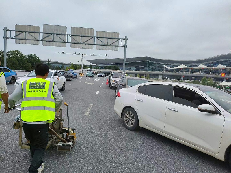 熱熔道路標線涂料,標線涂料,標線涂料選購