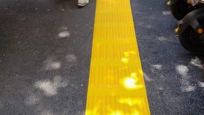 標線施工安全非常重要，這些防護措施一個都不能少