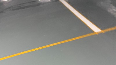 地下車庫標線施工指南：<i style='color:red'>冷漆</i>涂料選型與施工全解析