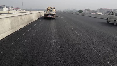 道路標線熱熔涂料常見施工問題診斷與解決方案大全